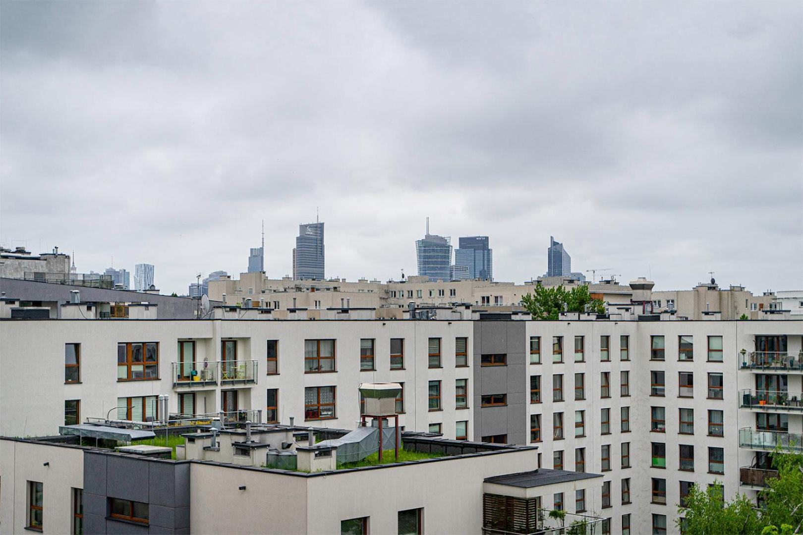 Wola Tower - 60M2, Balcony With City View, Parks Nearby - By Rentujemy Варшава Экстерьер фото